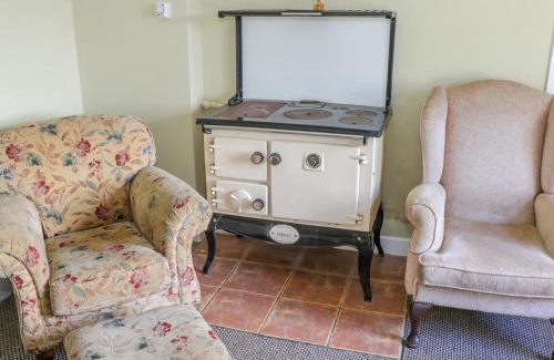 Caher House | Glor Cottage