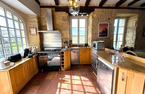 Beynac-et-Cazenac Villa | GLORIOUS BEYNAC VILLA (POOL!) RIVER, CHATEAUX VIEWS - WALK TO RESTAURANTS, SHOPS