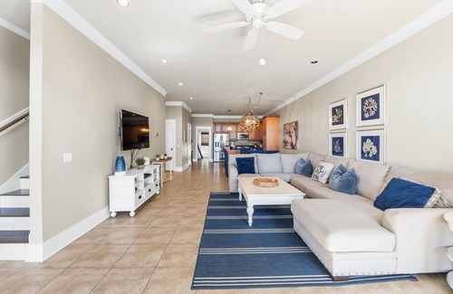 Kiska Beach House | Glory Daze Beach House - Beach, Pool, Sleeps 14, Family Fav, West End of PCB