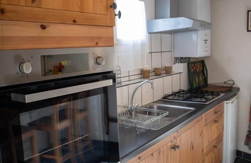 Authezat House | Glycine - Authezat - Gîte