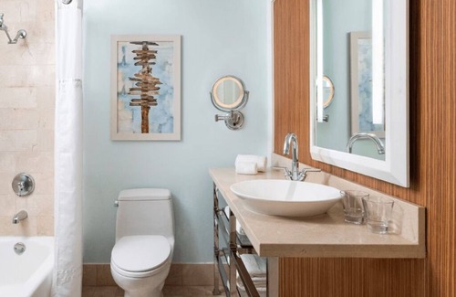 Palm Springs House | Go Hiking at CA Colorado Desert! 4 Modern Suites in Spa Resort w/Free Parking!
