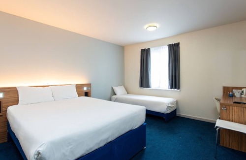 Lancaster Hotel | GO2 Lancaster Centre Hotel by OYO