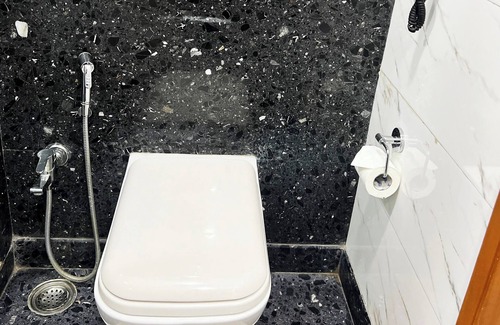 Khar Hotel | Gobinddham