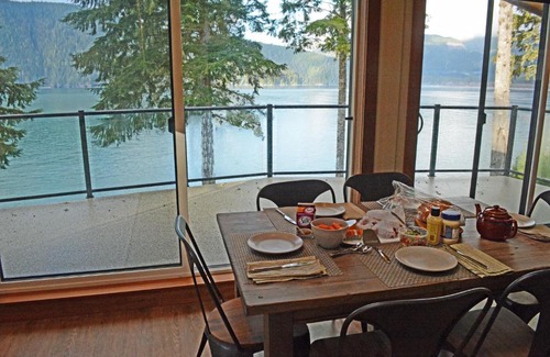 Port Renfrew House | Going Coastal R&R