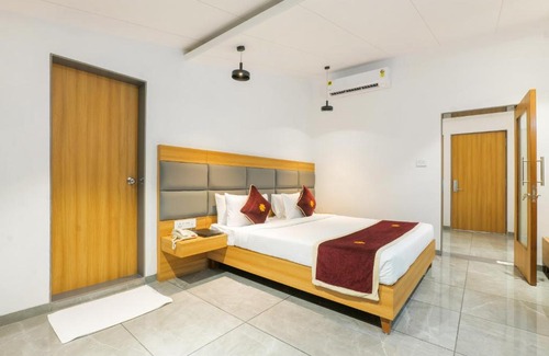 Daman Hotel | Gold Beach Villa