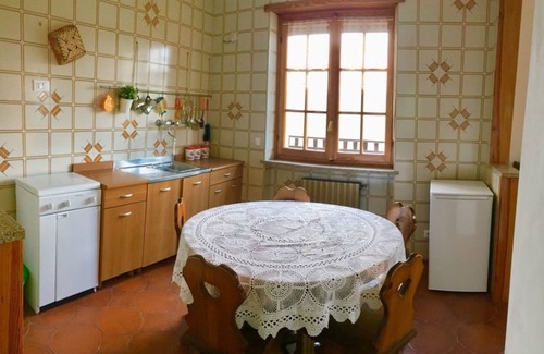 Traves House | Gold Cave Case Vacanza