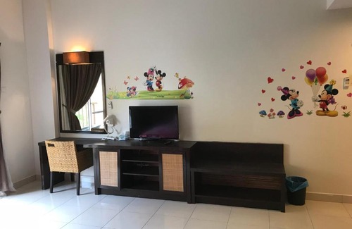 Endah Resort | Gold Coast Morib Mickey House