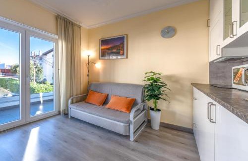 Cascais House | Gold Coast Photography Inn
