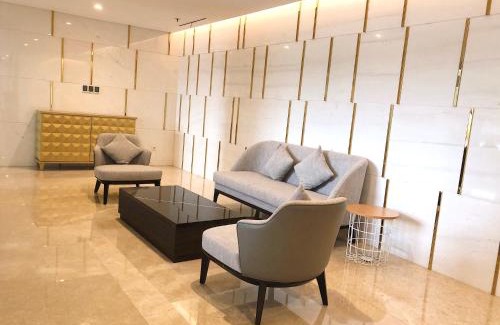 Pantai Indah Kapuk Apartment | Gold Coast PIK Sea View Apartments by LongeSuites