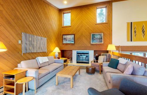 Woodmoor Apartment | Gold Point Vista