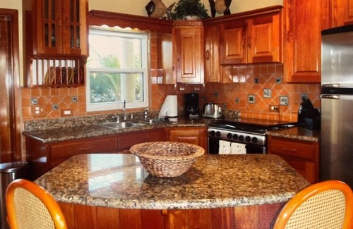 Placencia Condo | GOLD STANDARD - Caribbean, Lagoon & Mtn views, 2BR/2BA, walk to village