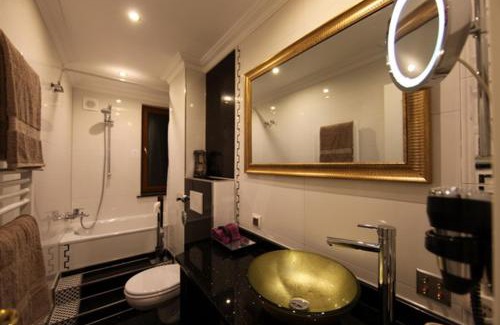 Frohnhausen Apartment | Golden Apartments
