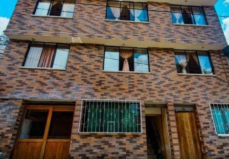 Mindo Hotel | Golden Bird