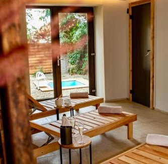 Brezineves Hotel | Golden Golem hotel & Spa