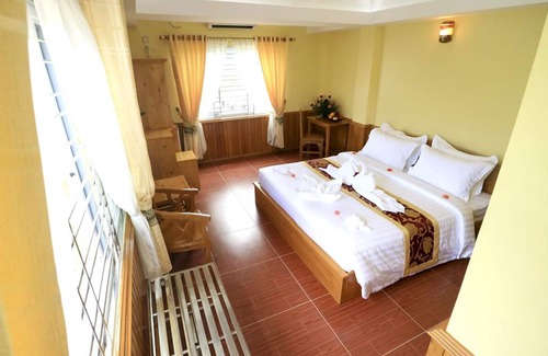Nyaungshwe Hotel | Golden Gum Kino Hotel Nyaung Shwe