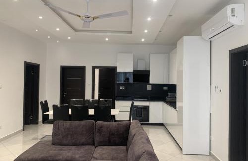 Madina Apartment | Golden Hayat Suites