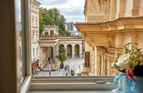 City Centre Hotel | Golden Key Boutique Hotel