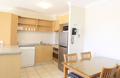 Tugun Apartment | Golden Riviera Beach Resort