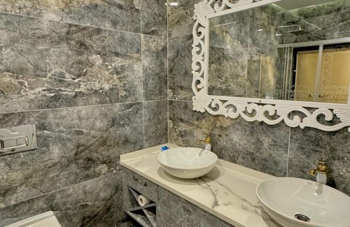Yunusemre Hotel | Golden Rose Deluxe Hotel