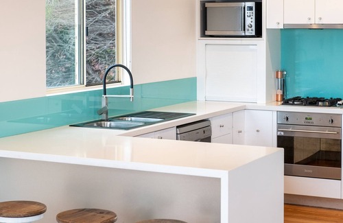 McCrae House | Golden Sands - McCrae