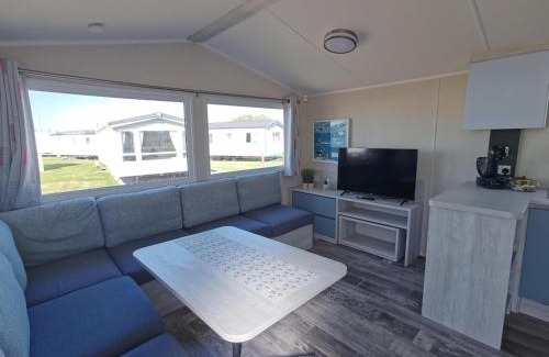 Mablethorpe House | Golden Sands sea holiday beach activities and relax