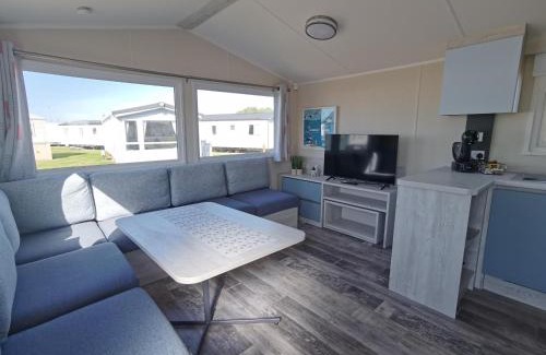 Mablethorpe House | Golden Sands sea holiday beach activities and relax