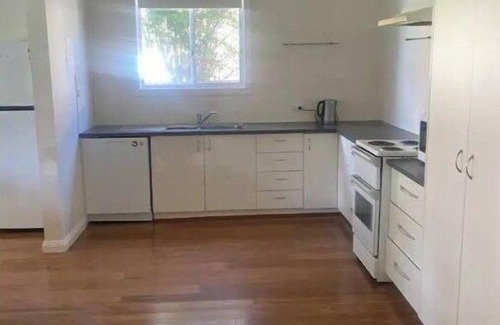 West Wyalong House | Golden street cottage