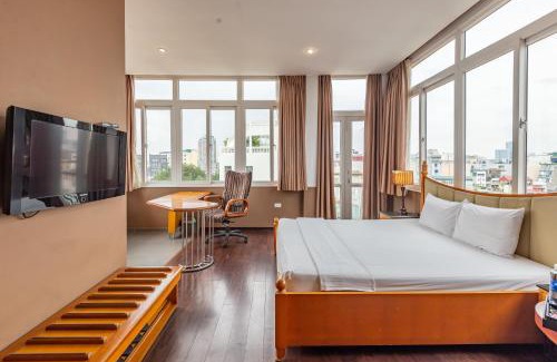 Hang Trong Hotel | Golden Sunshine Villa Hotel and Travel