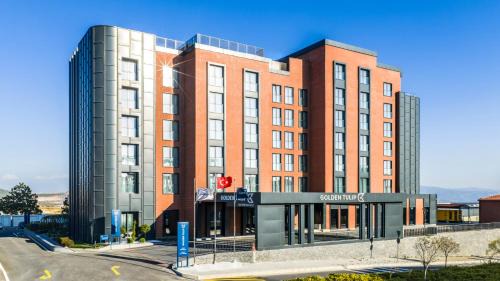 Cerkesli Hotel | GOLDEN TULIP GEBKIM KOCAELI