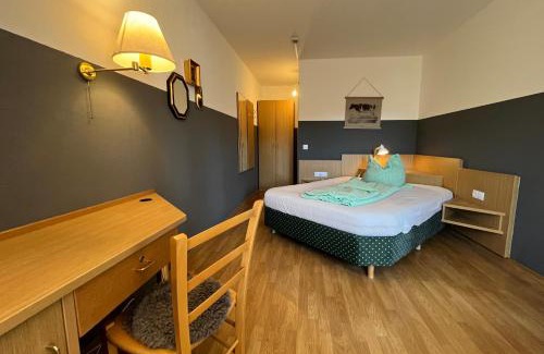 Baiersbronn Apartment | Goldener Hahn B&B Baiersbronn - Ferienwohnungen mit Hygge Pool & Sauna