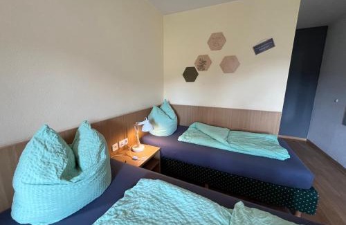 Baiersbronn Apartment | Goldener Hahn B&B Baiersbronn - Ferienwohnungen mit Hygge Pool & Sauna