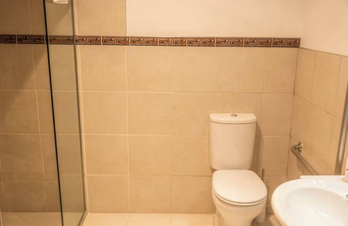 Greymouth Hotel | Goldfield Suites