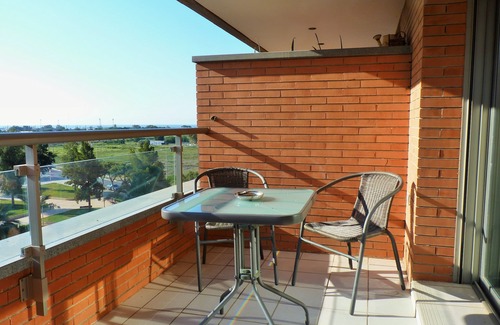 Almeria Condo | GOLETA ALMERIA: POOL, PADEL, RECREATIONAL AREA. Wifi, Garage.