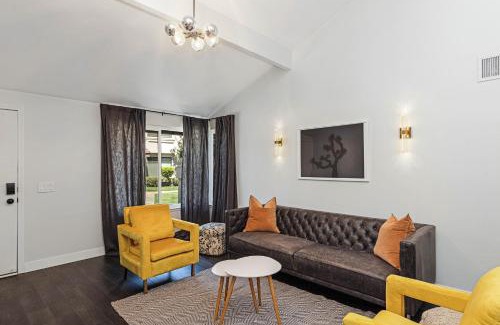 Palm Springs House | Golf and Couples Oasis/Midcentury w/6 Pools Hot Tub