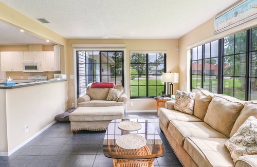 Fairgreen House | Golf & Beach Oasis - Pet-Friendly Pool House