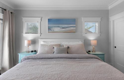 Santa Rosa Beach House | Golf Cart, 3 King Beds, Covered Rooftop Area, Half Mile to Beach!