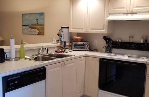 Little River Condo | Golf Com.2 BRM/2 BA. Sleeper Sofa. 2nd floor. W/Wifi