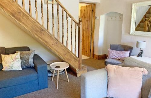 Combs House | Golf Cottage