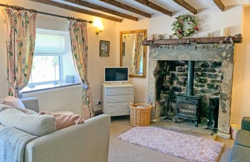 Combs House | Golf Cottage