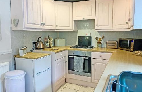 Combs House | Golf Cottage