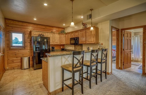 Pagosa Springs Condo | Golf course condo with A/C
