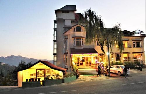 Shimla Hotel | Golf Links Resort