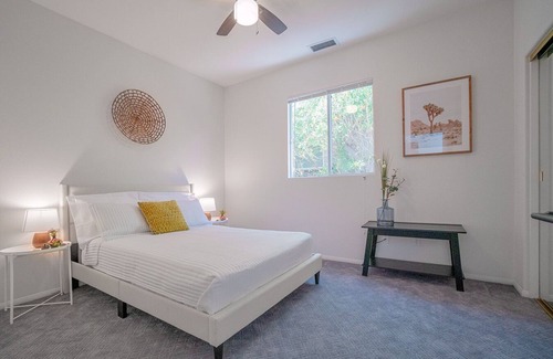 Indio House | Golf Lover’s Dream - Modern Home on the Green