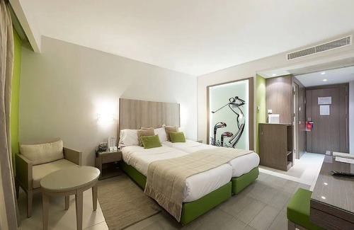 Ville Nouvelle Hotel | Golf Royal Hotel