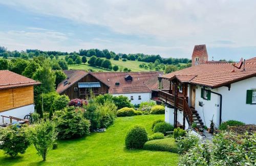 Haarbach Apartment | Golfchalet Heidi Uttlau-Bad Griesbach