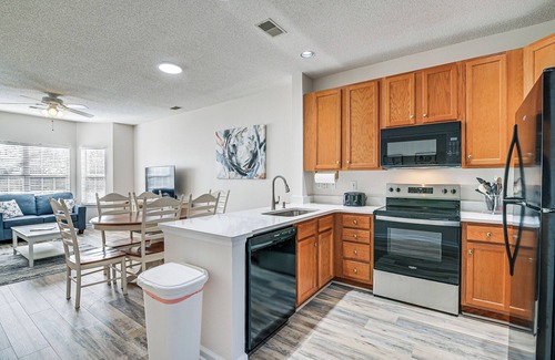 Red Hill House | Golfer's Paradise: Legends Resort Townhome!