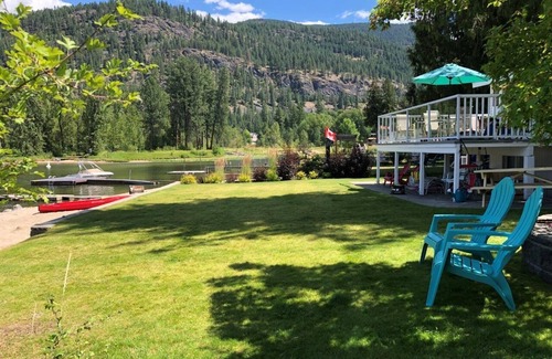 Christina Lake House | *GOLFERS - PRIME WATERFRONT CABIN, SANDY BEACH - CHRISTINA LAKE, BC!