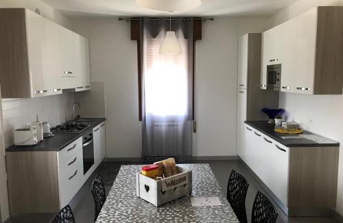 Favaro Veneto House | Gondola House