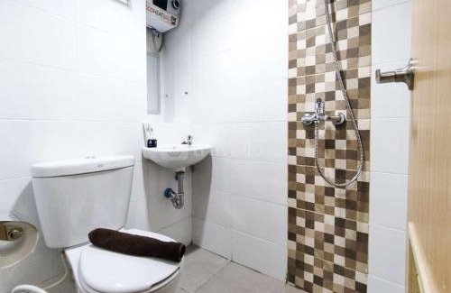 Jatingaleh Apartment | Good Choice and Homey Studio at The Alton Apartment By Travelio