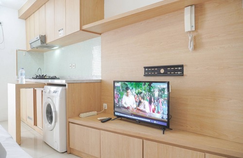 Jatinegara Apartment | Good Deal And Homey Studio Bassura City Apartment
